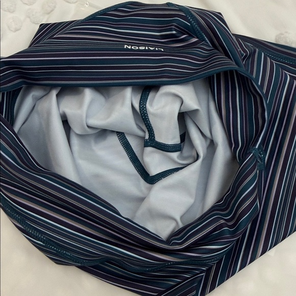 LIAISON THE LABEL BRIDGE SHORT - TEAL & PLUM STRIPES MEDIUM - Picture 9 of 10